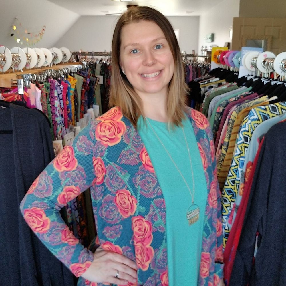 Meet your Posher, Jenelle